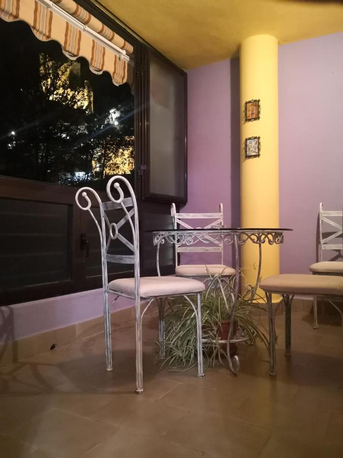Apartamentos Los Robles Алькала-дель-Хукар Экстерьер фото