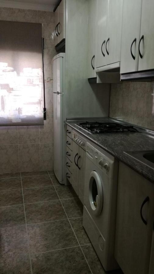 Apartamentos Los Robles Алькала-дель-Хукар Экстерьер фото